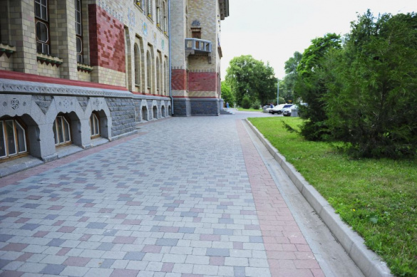 Тротуарная плитка "Львовский камень" белая 40 мм